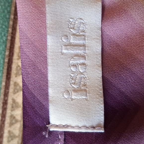 Isalis size S button down blouse in orange and purple. - Picture 4 of 5